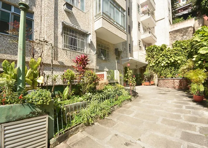Aconchego e Incrível Vista Mata Santa Teresa Wi-fi 500Mega Apartamento Rio de Janeiro